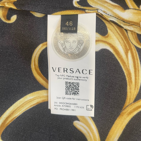 Versace Baroque Print Shirt - Size 46 - Authentic Designer Piece - Picture 4 of 4